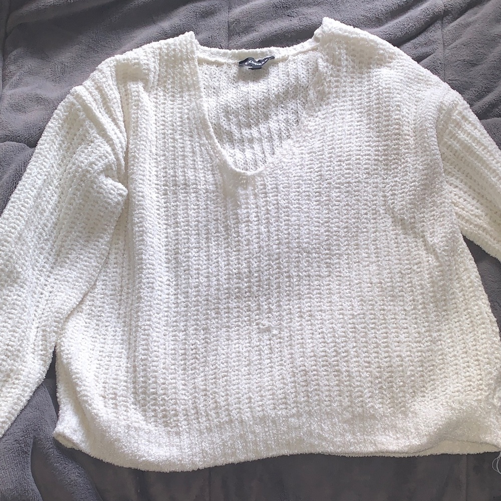 Express Soft Cream V-Neck Sweater